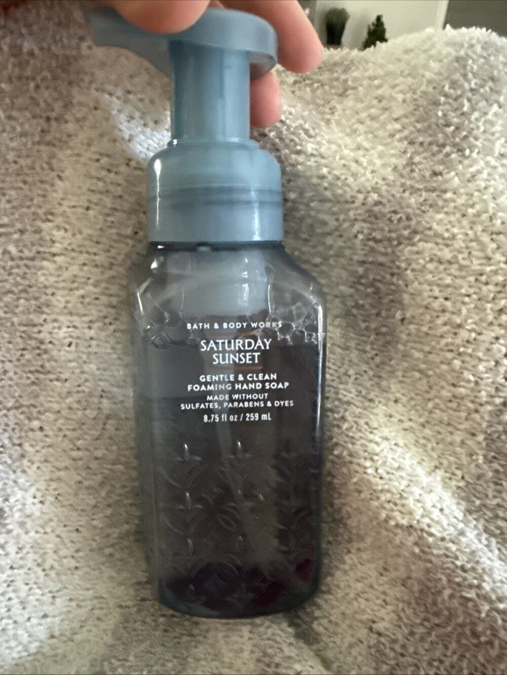 Bath & Body Works Gentle & Clean Foaming Hand Soap Saturday Sunset 8.75 Oz